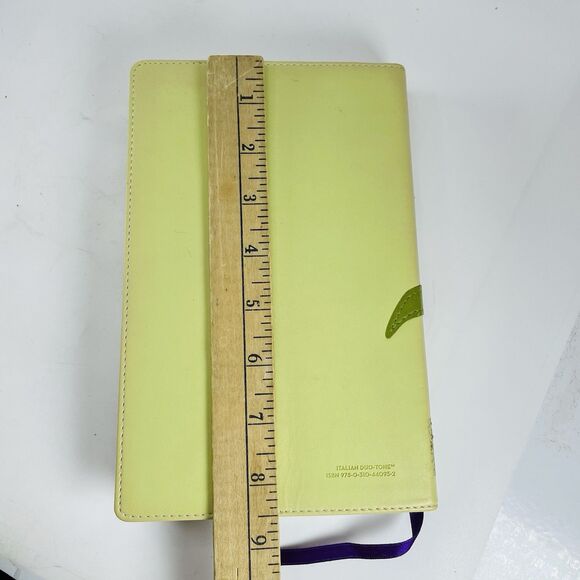 KJV BLOOM COLLECTION BIBLE Zondervan Soft Faux Leather Red Letter Lay Flat Tulip - Picture 3 of 16